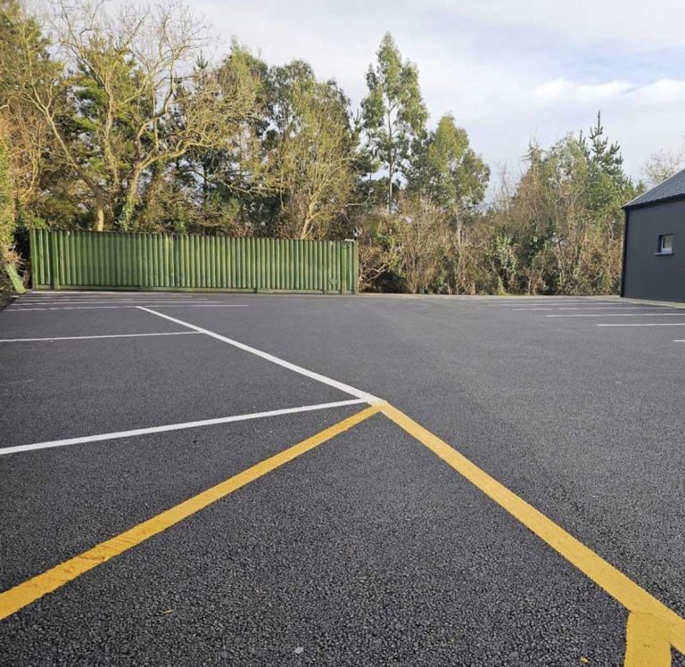 car park surfacing bay markings.DHys5vvG 768x748